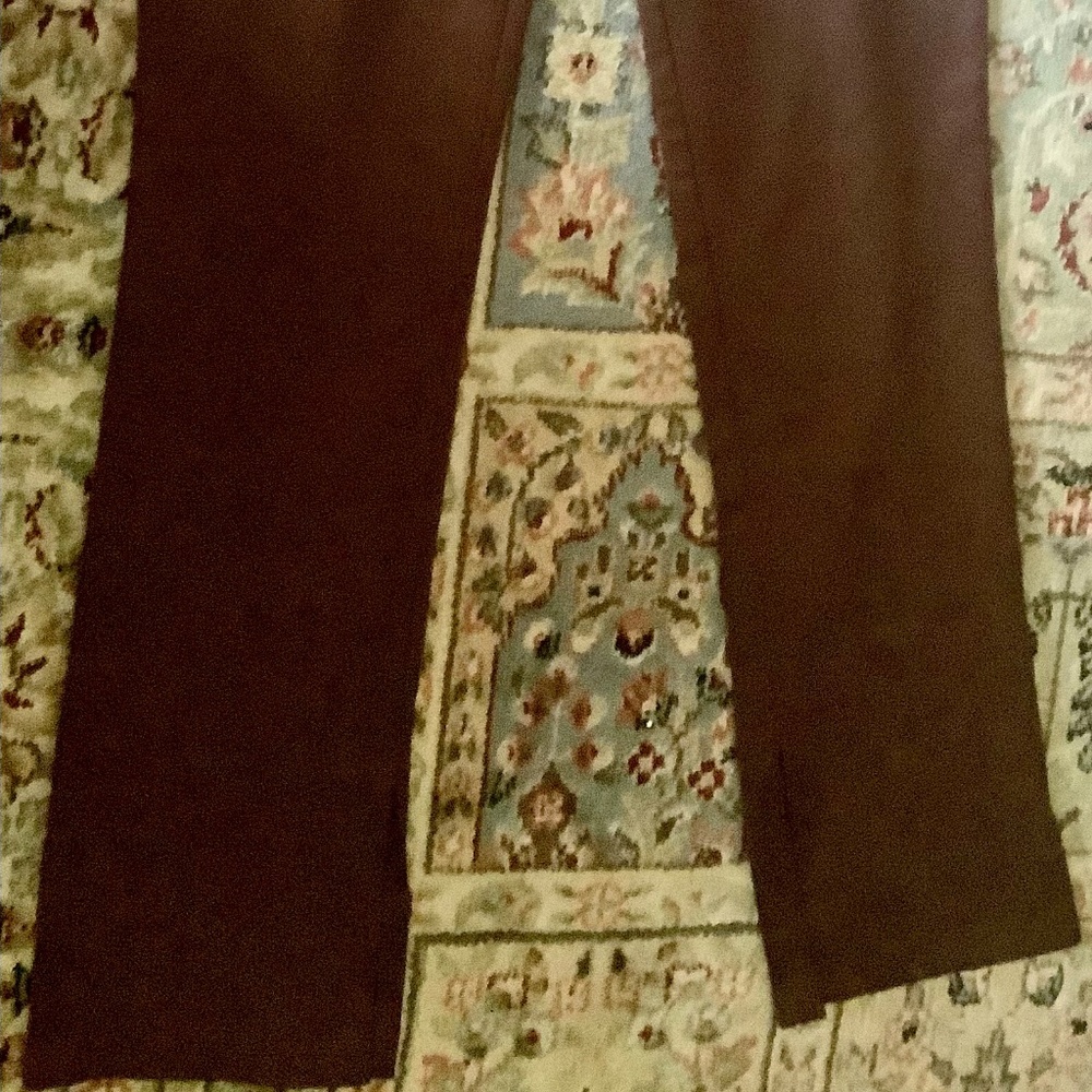 Woman’s slacks. United Colors of Benetton, Rich medium brown size 42 .